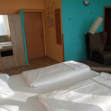 Hotel Hubert Nové Zámky 외부 사진