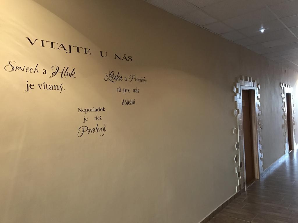 Hotel Hubert Nové Zámky 외부 사진