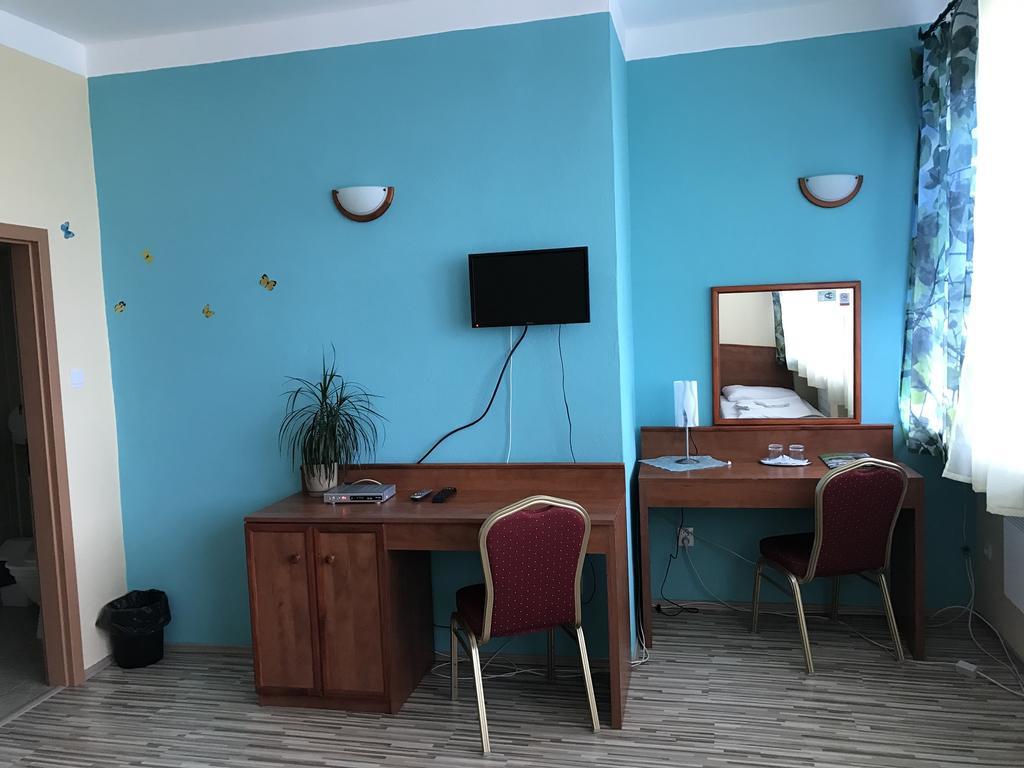 Hotel Hubert Nové Zámky 외부 사진